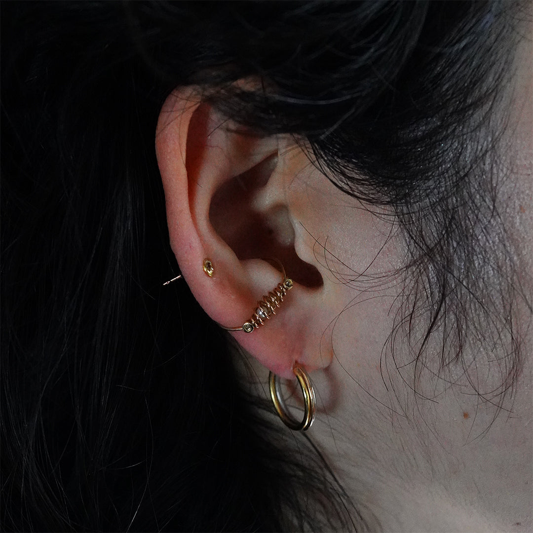 coil ear with dia meet akoya