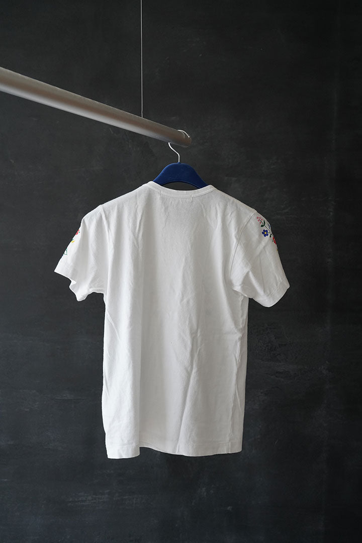 comme des garcons comme des garcons bohemian pattern print t shirts