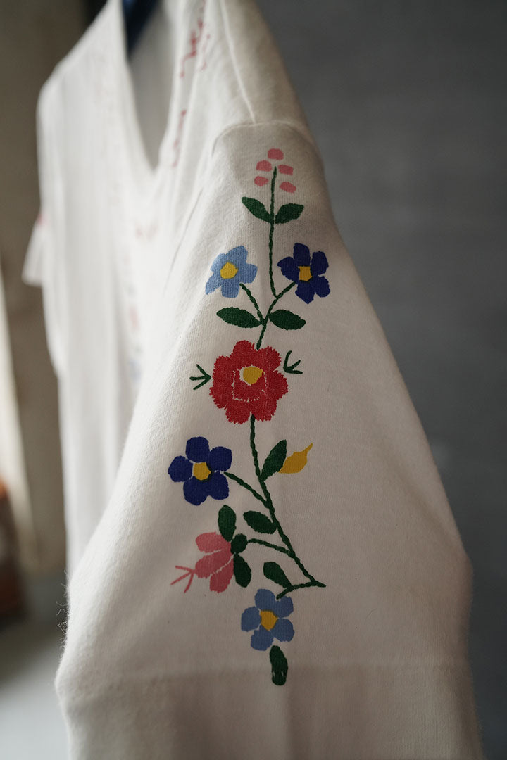 comme des garcons comme des garcons bohemian pattern print t shirts