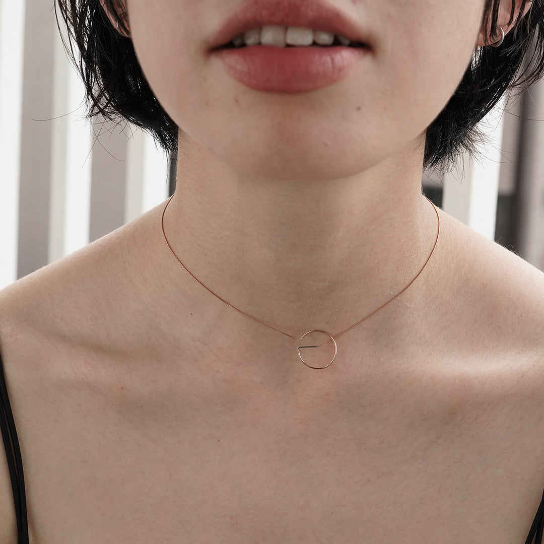 26 letters necklace "G"