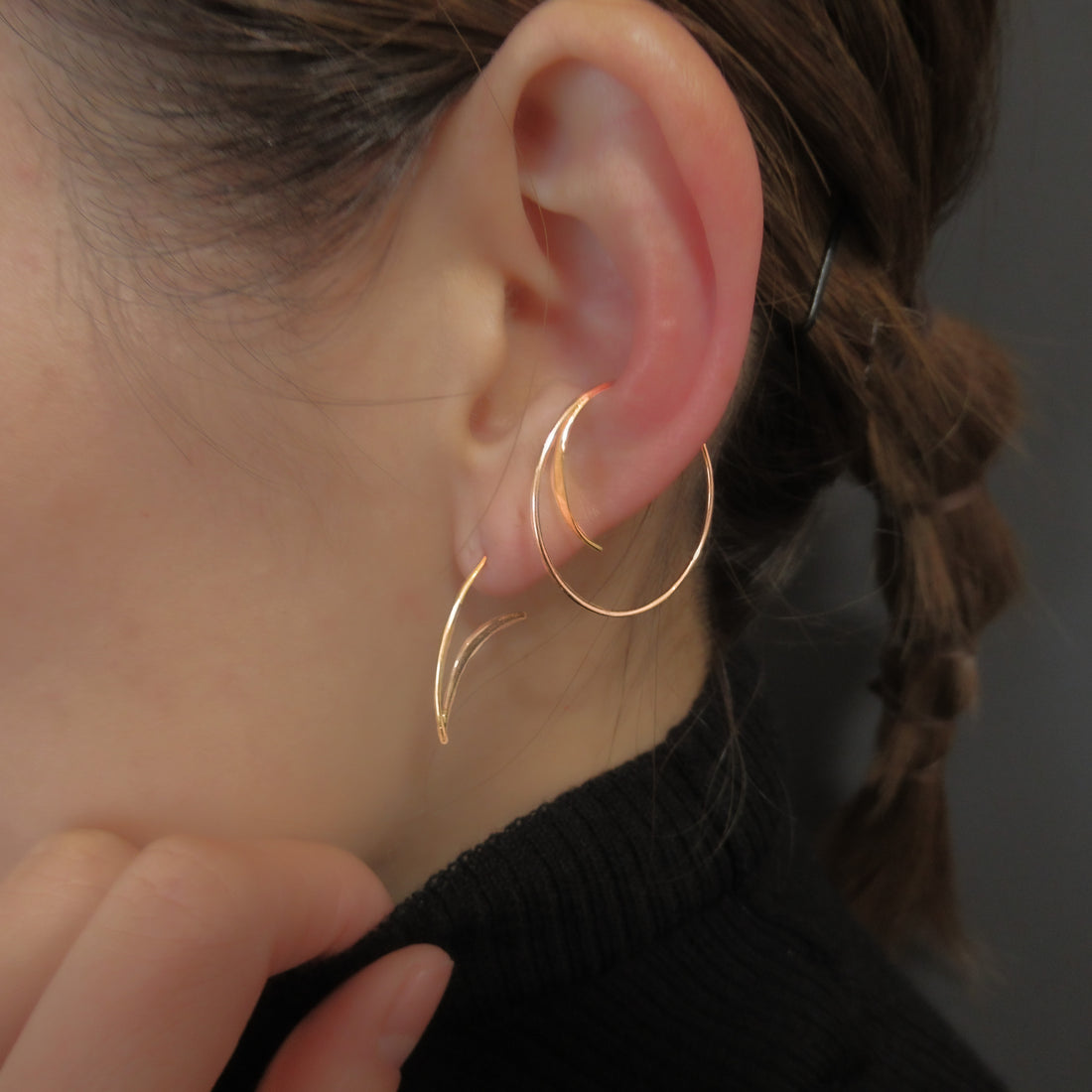 "CRESCENT MOON EARRING"