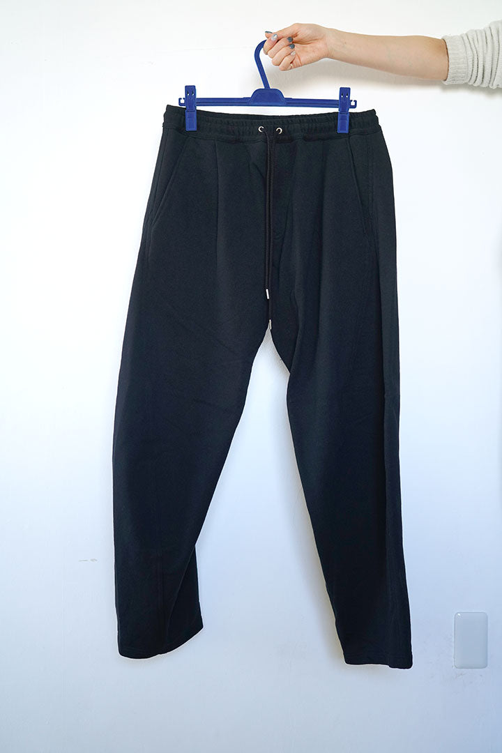 khoki 3D cutting sweat pants