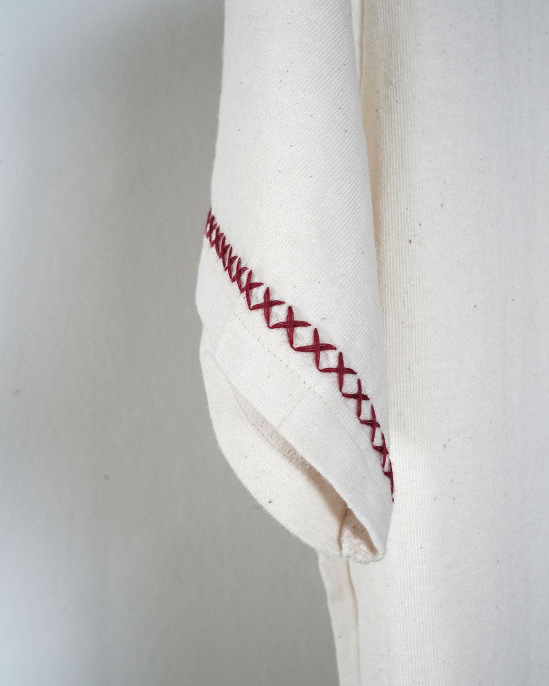 KHOKI Hand-embroidered T-shirt