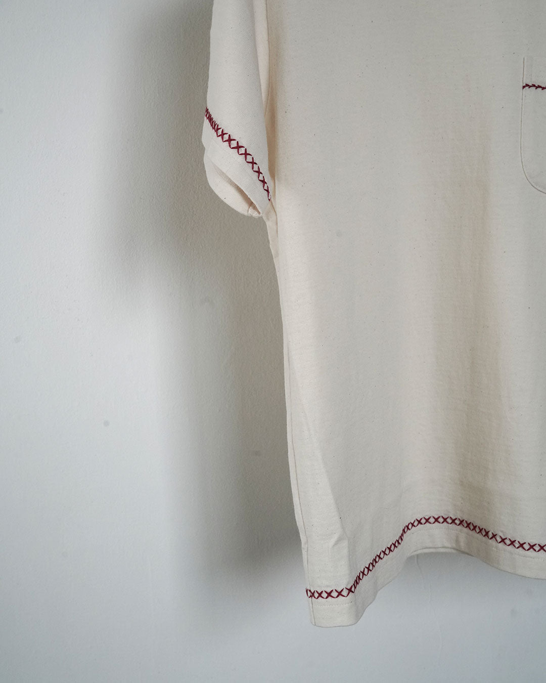 KHOKI Hand-embroidered T-shirt