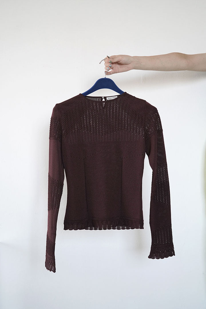 EMILY ODA Lace Knit Top