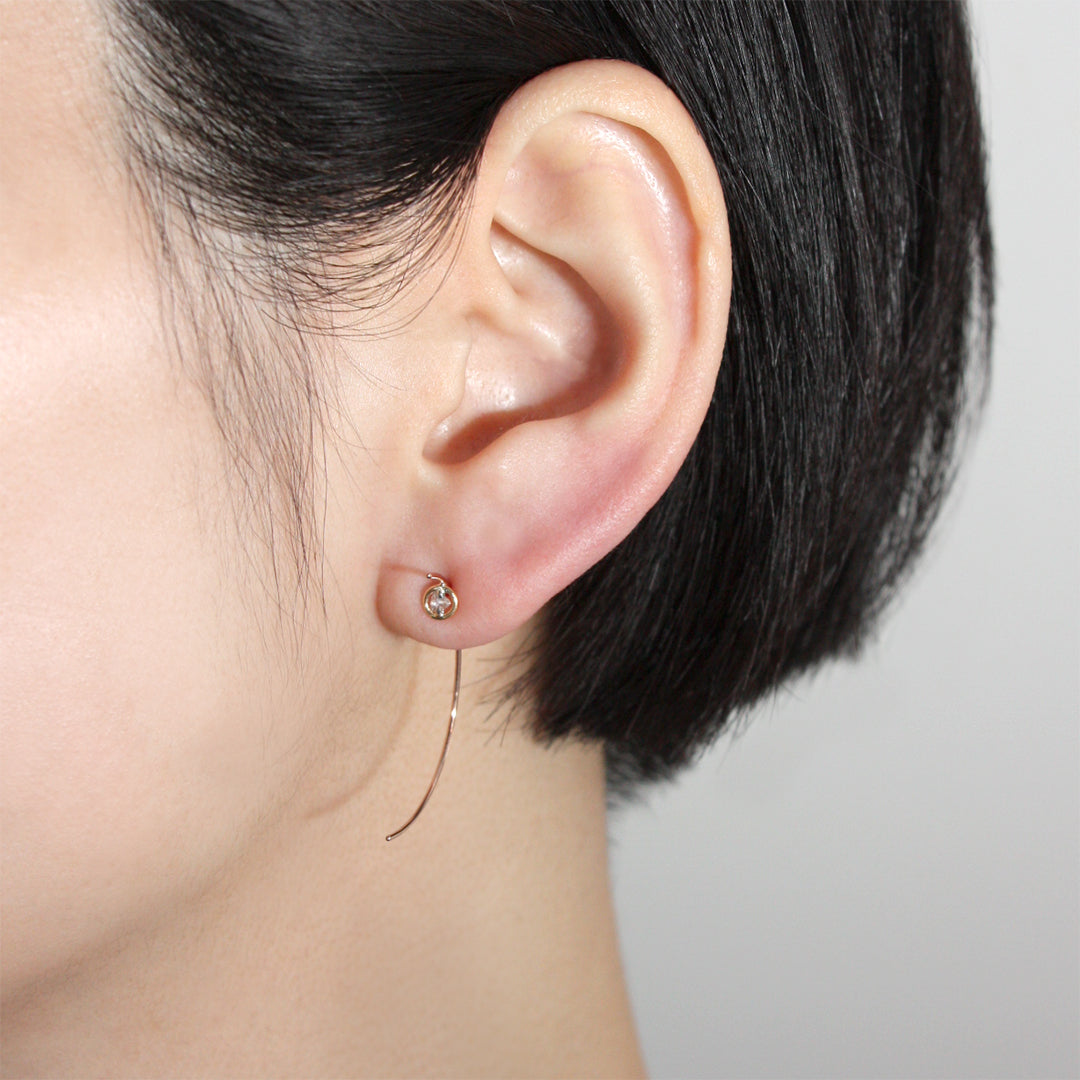 BOW EARRING SHORT