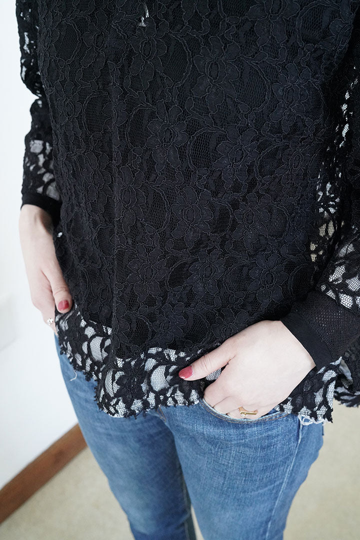 comme comme lace pull over shirts