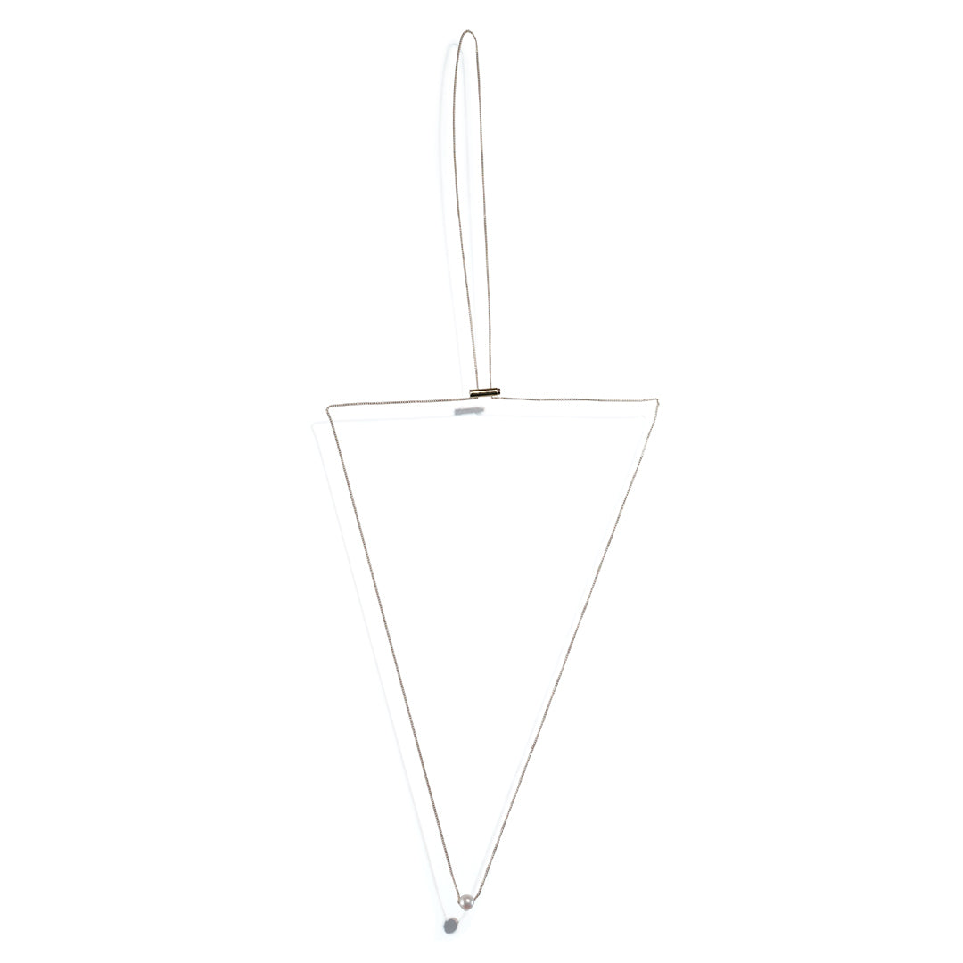 stopper akoya necklace