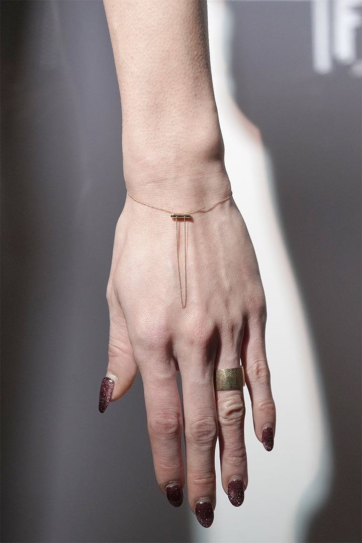 stopper bracelet