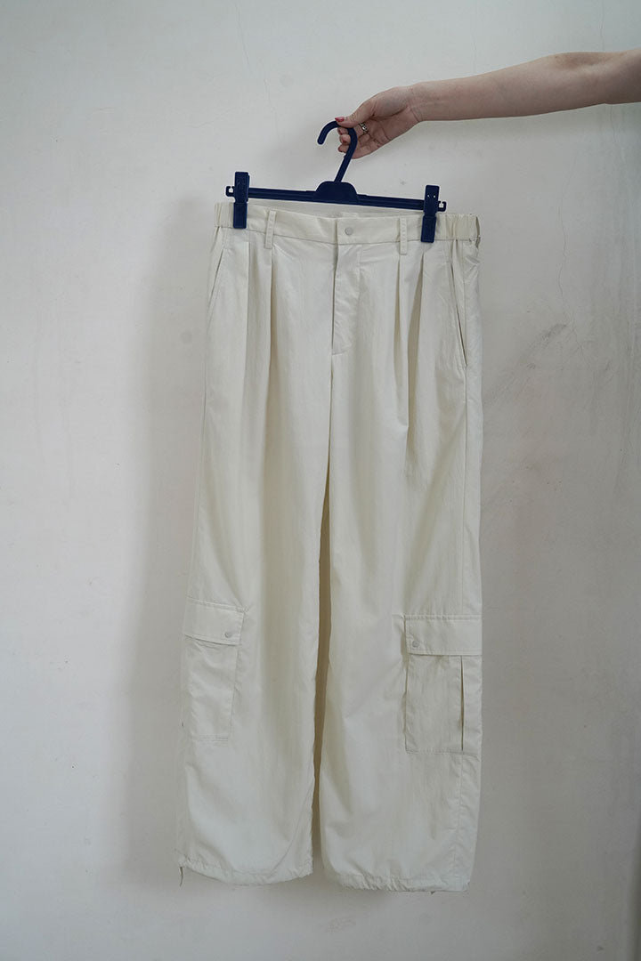 irenisa two-tucks-wide-cargo-pants