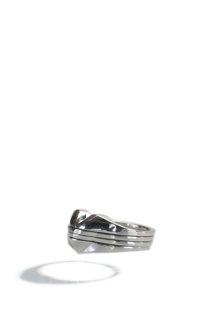 union heart ring