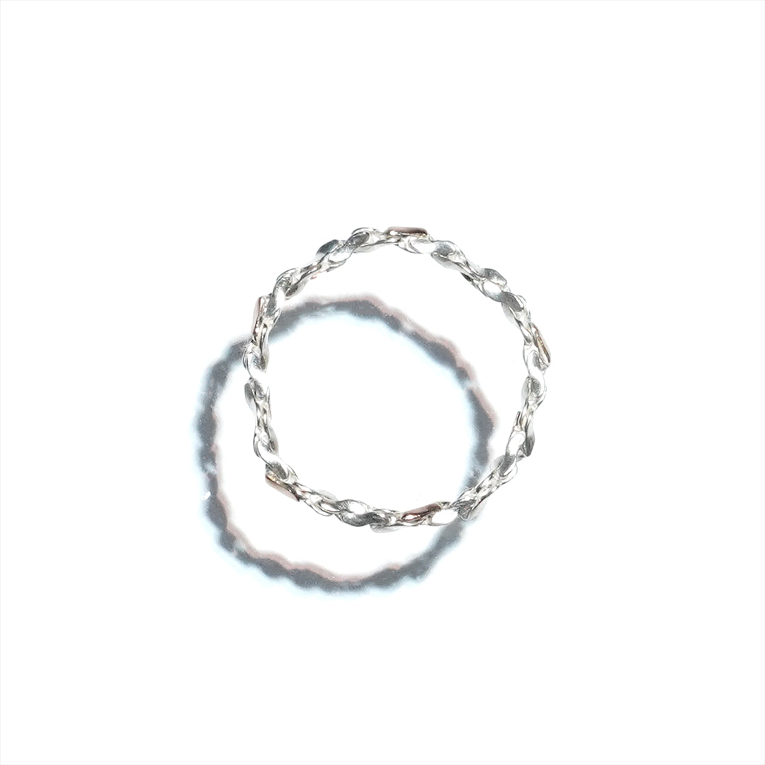 untique ring
