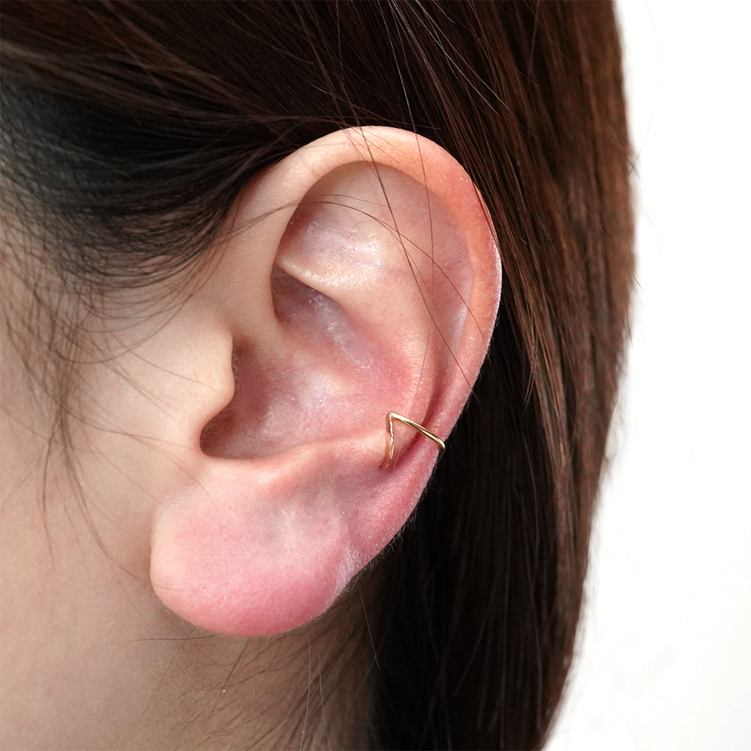 CRESCENT MOON EARCUFF