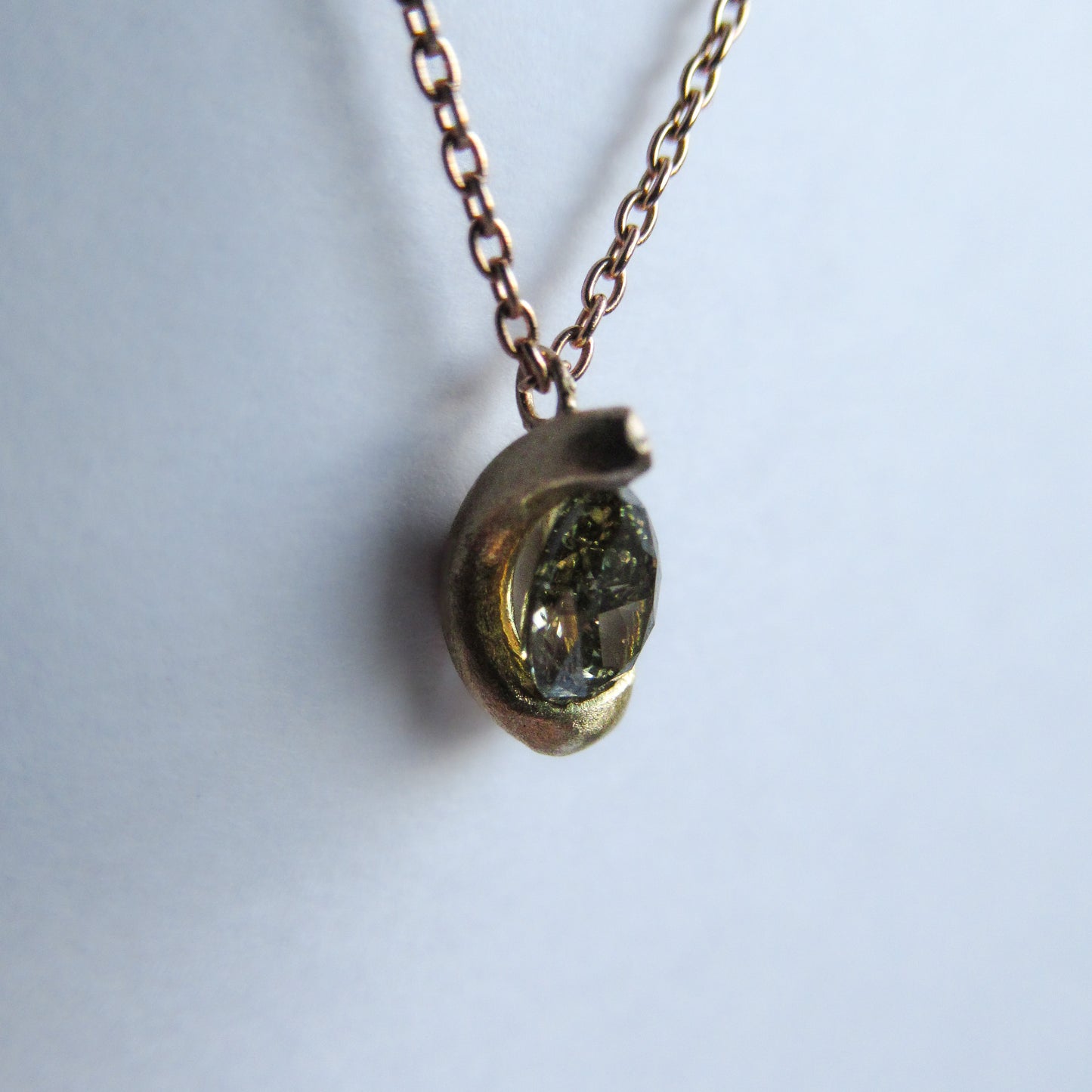 tear drop dia necklace