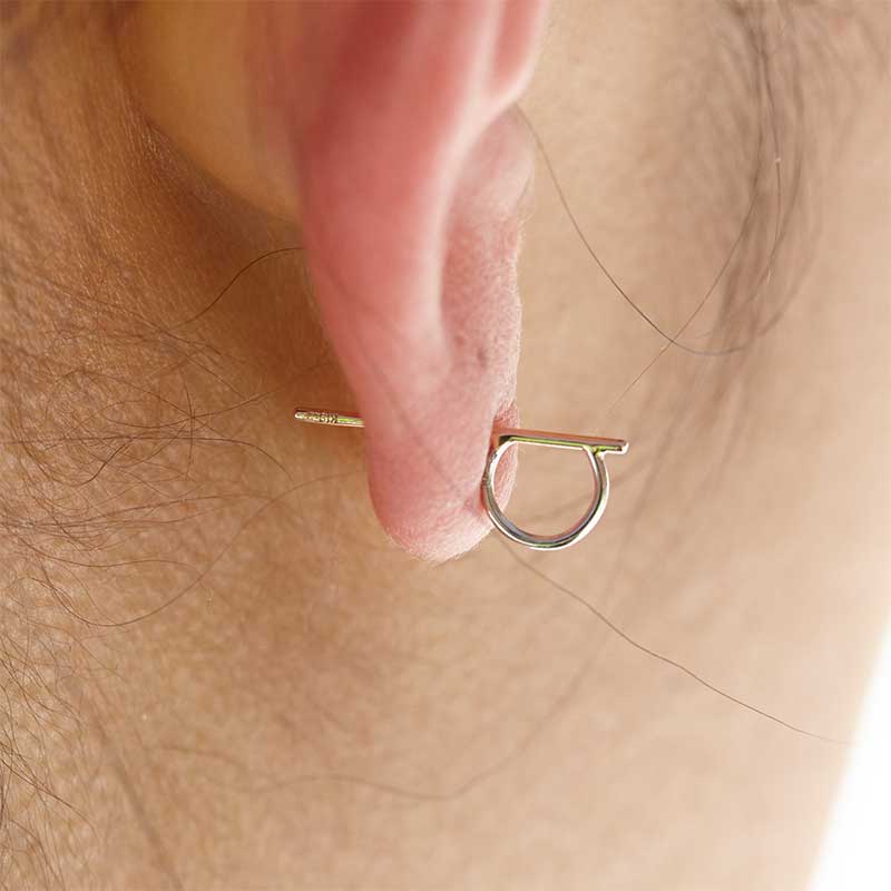 26 letters earring "P"