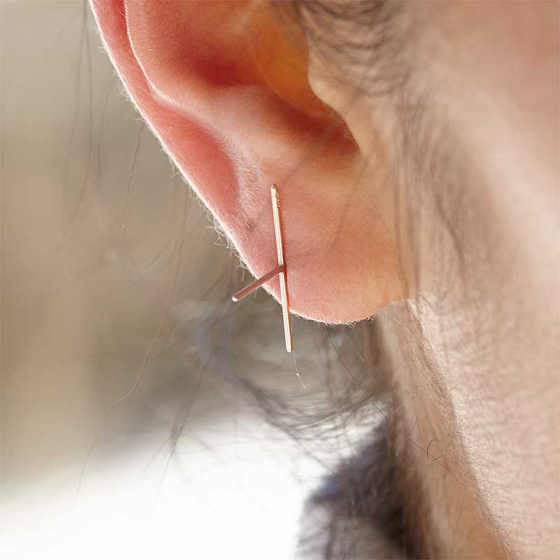 26 letters earring "X"