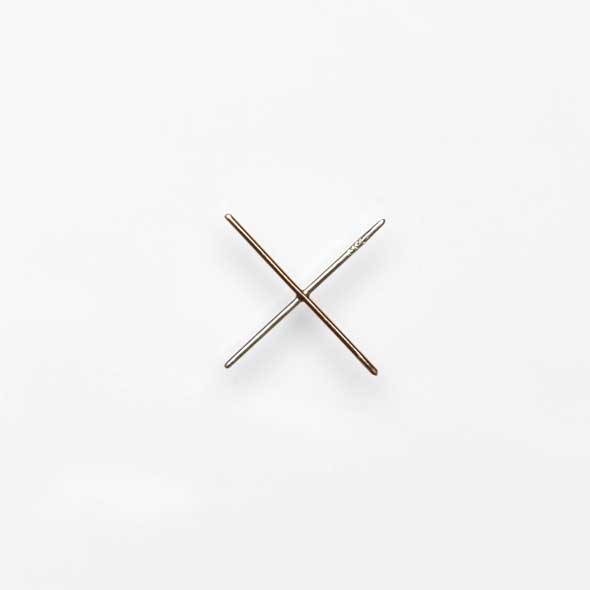 26 letters earring "X"