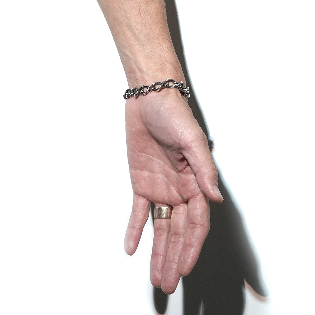 SUPPORT ROLE BRACELET